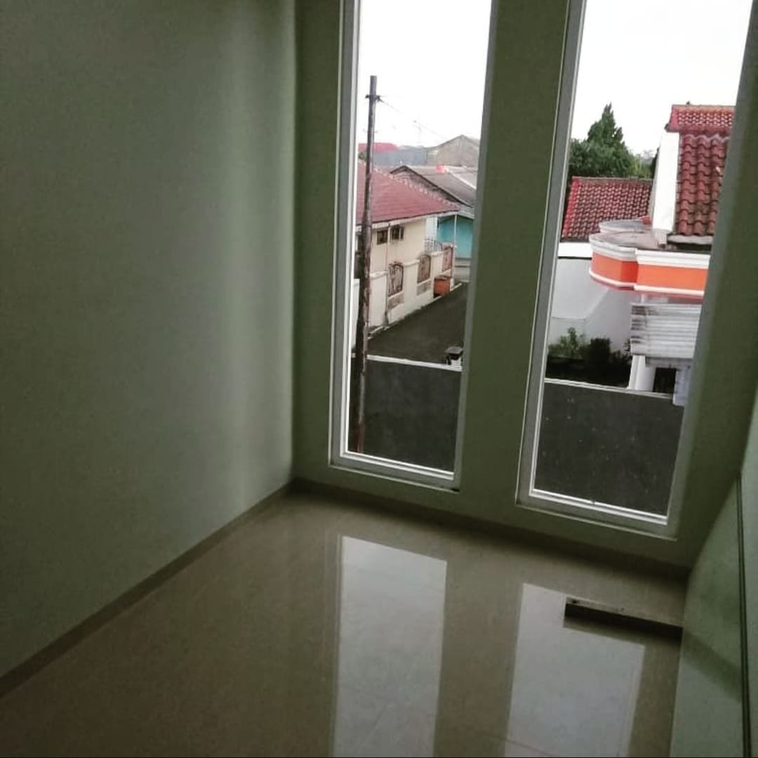 DIJUAL RUMAH BARU DI CILAME PERMAI – KBB