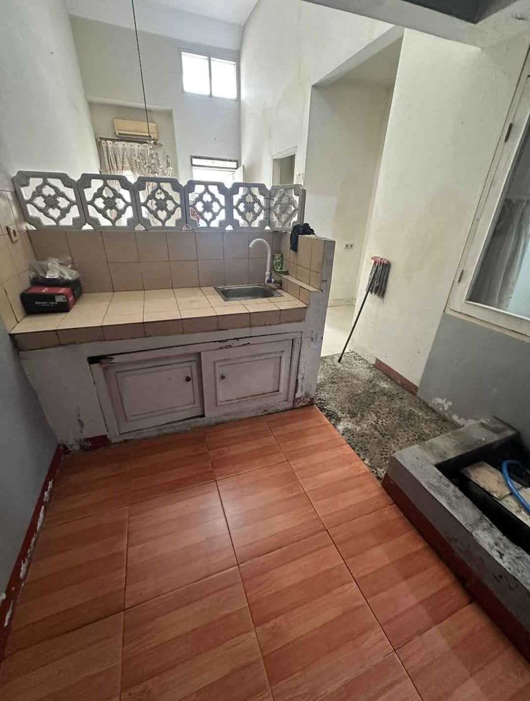 DISEWAKAN RUMAH DI KBP TATAR BANYAKSUMBA DEKAT DENGAN IKEA & WAHOO